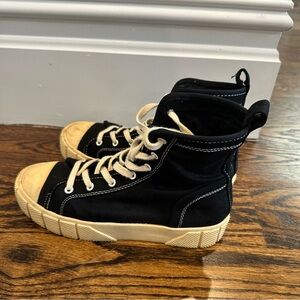 Zara Hightop Sneakers